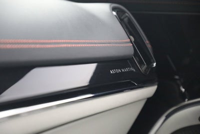 2025 Aston Martin DBX 707