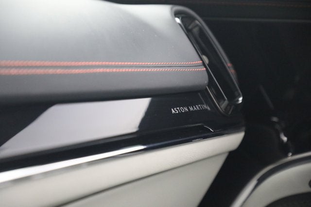 2025 Aston Martin DBX 707