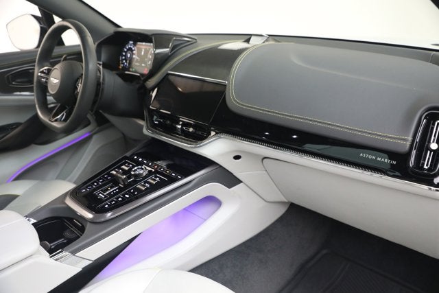 2025 Aston Martin DBX 707