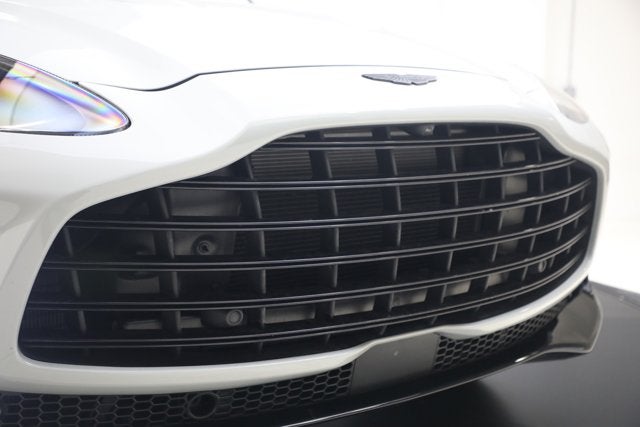 2025 Aston Martin DBX 707