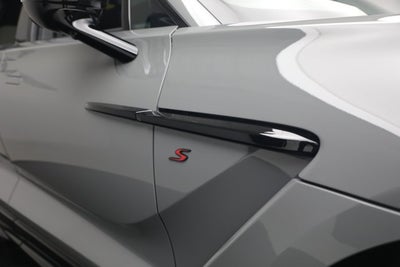 2026 Aston Martin DBX S