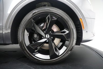 2023 Bentley Bentayga Azure Hybrid