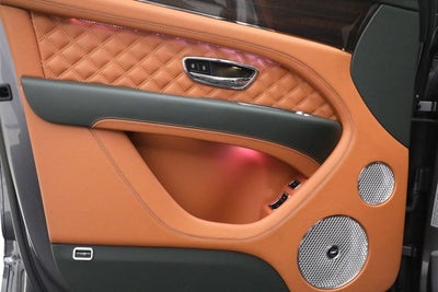 2023 Bentley Bentayga Azure Hybrid