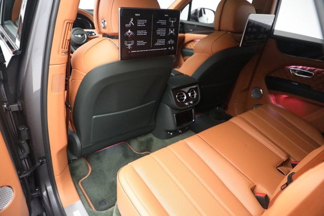 2023 Bentley Bentayga Azure Hybrid