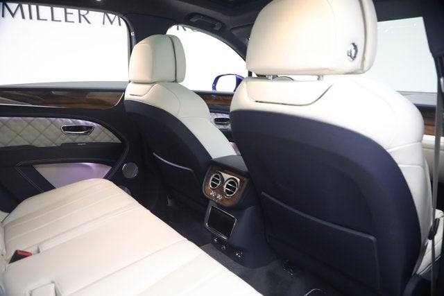 2022 Bentley Bentayga V8