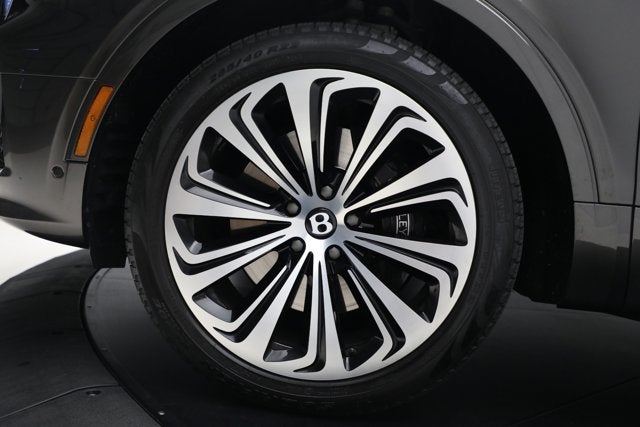 2021 Bentley Bentayga V8