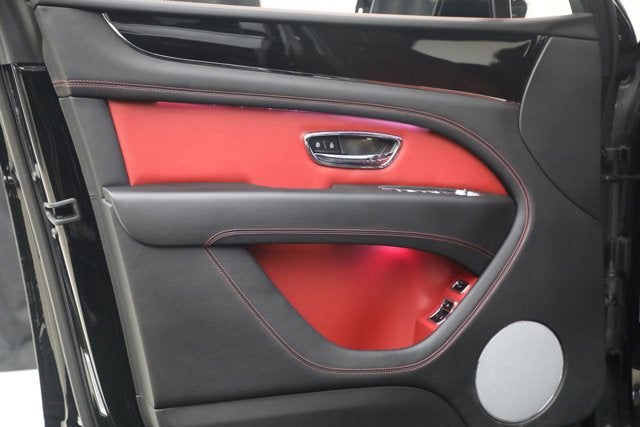 2022 Bentley Bentayga V8