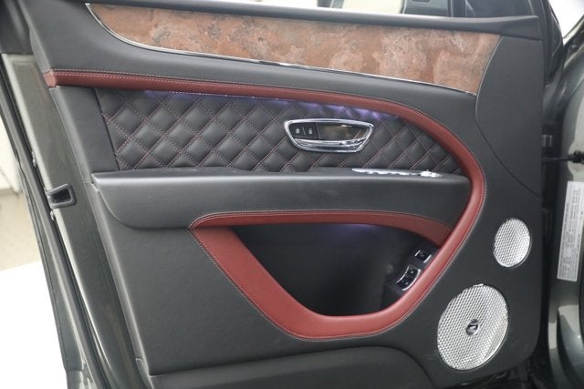 2022 Bentley Bentayga V8