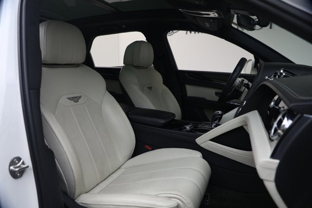 2023 Bentley Bentayga V8