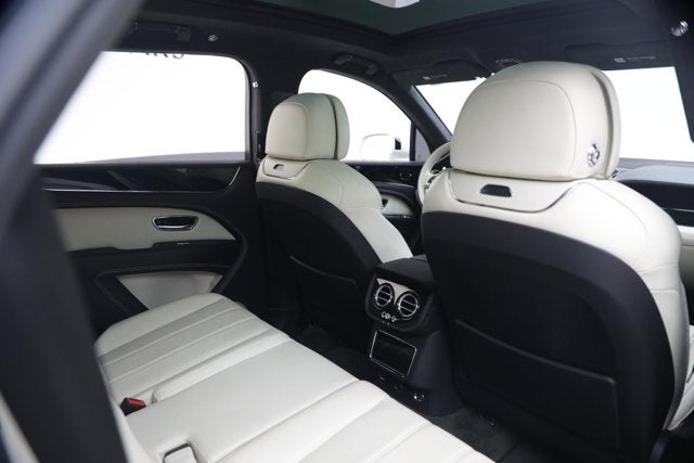 2023 Bentley Bentayga V8