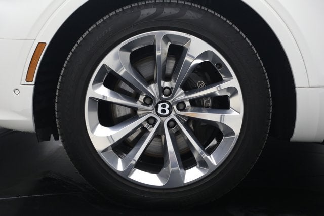 2023 Bentley Bentayga V8