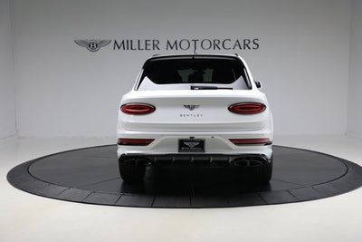 2025 Bentley Bentayga EWB Azure V8