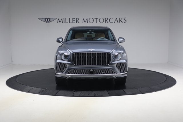 2026 Bentley Bentayga EWB Azure V8