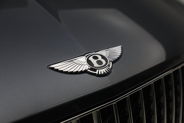2026 Bentley Bentayga EWB Azure V8