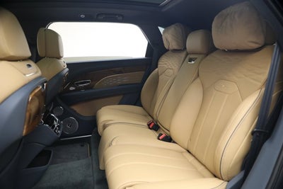 2026 Bentley Bentayga EWB Azure V8