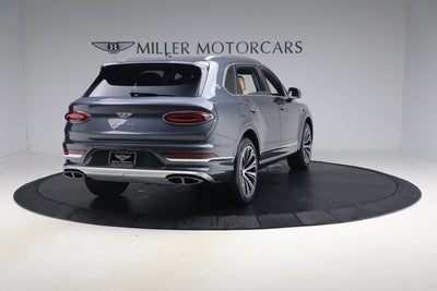 2026 Bentley Bentayga EWB Azure V8