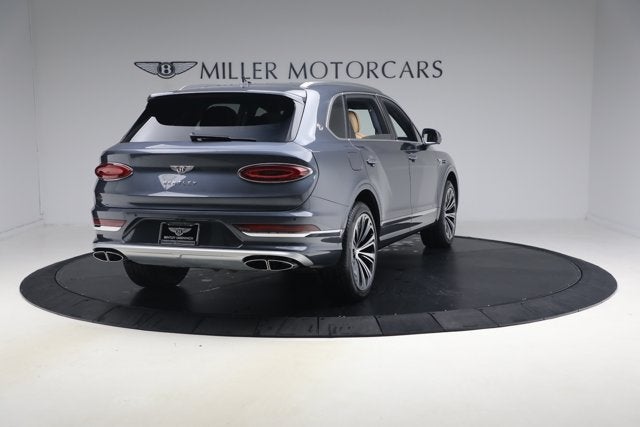 2026 Bentley Bentayga EWB Azure V8