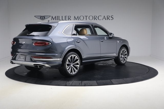 2026 Bentley Bentayga EWB Azure V8