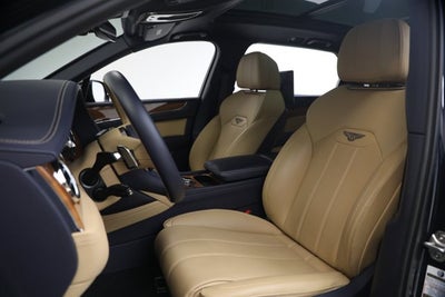 2024 Bentley Bentayga EWB V8
