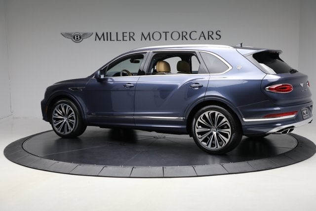 2025 Bentley Bentayga EWB Azure V8