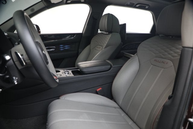 2024 Bentley Bentayga EWB Mulliner V8