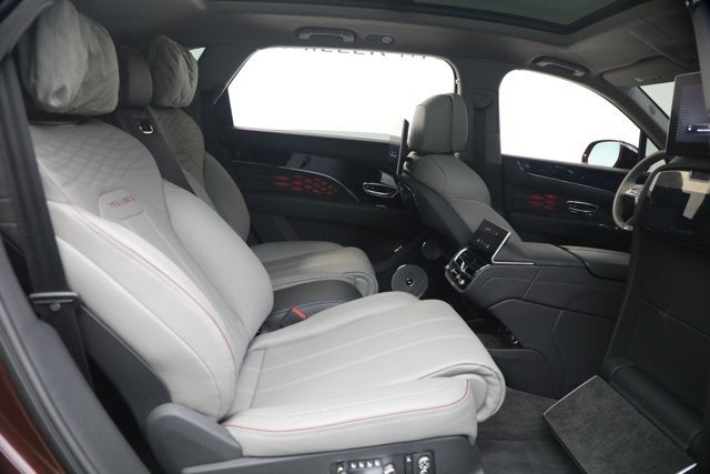 2024 Bentley Bentayga EWB Mulliner V8