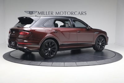 2024 Bentley Bentayga EWB Mulliner V8