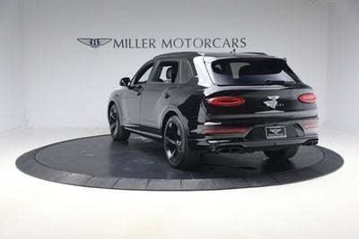 2023 Bentley Bentayga EWB Azure V8 First Edition