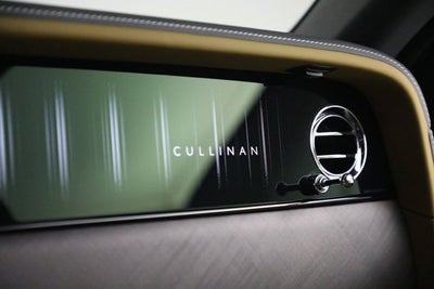 2025 Rolls-Royce Cullinan 