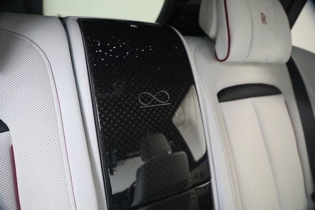 2025 Rolls-Royce Black Badge Cullinan Black Badge