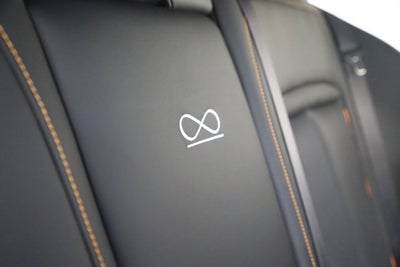 2026 Rolls-Royce Black Badge Cullinan Black Badge