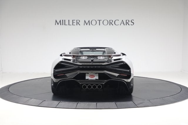 2025 Bugatti Mistral Base