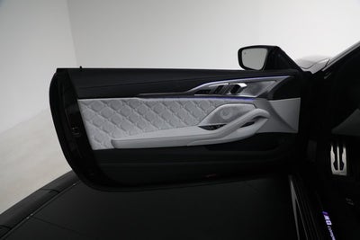 2022 BMW M8 Competition