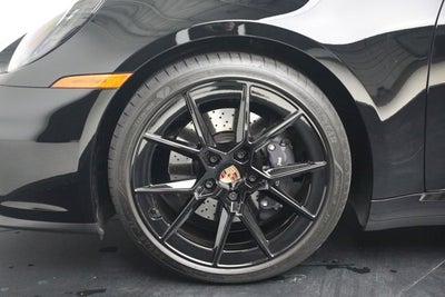 2025 Porsche 911 Carrera