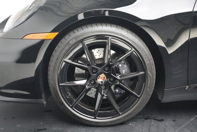 2025 Porsche 911 Carrera