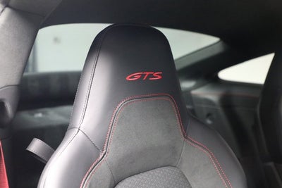 2025 Porsche 911 Carrera GTS