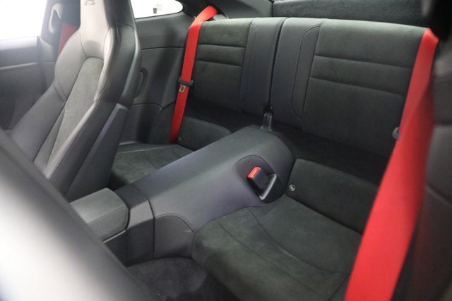 2022 Porsche 911 Carrera 4 GTS