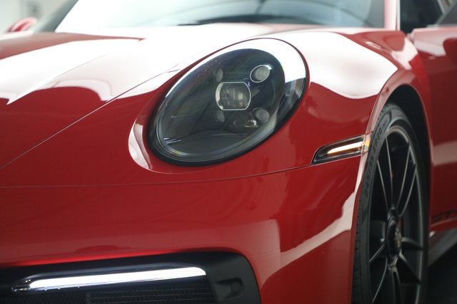 2022 Porsche 911 Carrera 4 GTS