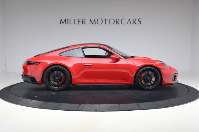 2022 Porsche 911 Carrera 4 GTS