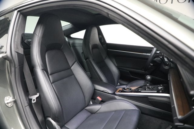 2020 Porsche 911 Carrera 4S