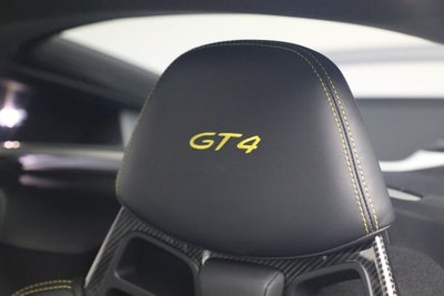 2016 Porsche Cayman GT4