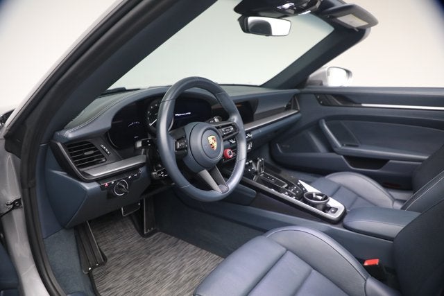 2024 Porsche 911 Carrera GTS