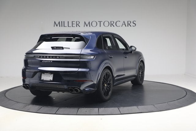 2024 Porsche Cayenne S