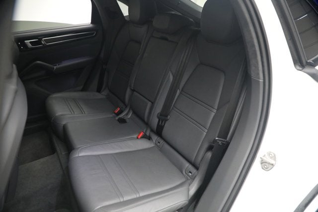 2021 Porsche Cayenne GTS Coupe