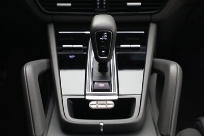 2021 Porsche Cayenne GTS Coupe