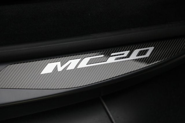 2022 Maserati MC20 