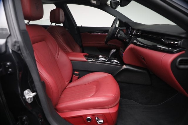 2022 Maserati Quattroporte Modena Q4