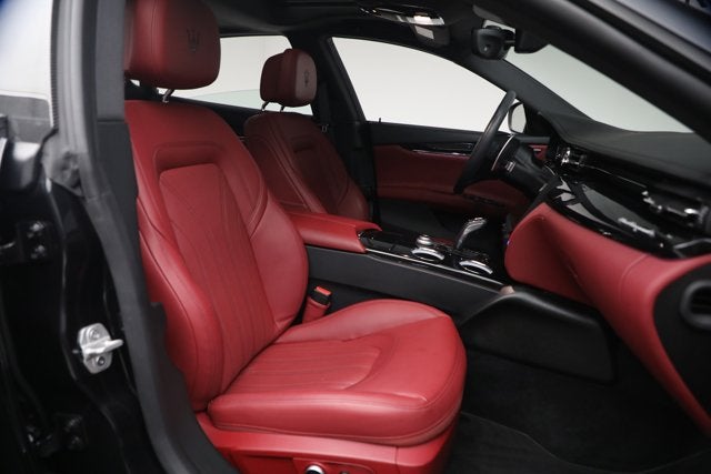2022 Maserati Quattroporte Modena Q4