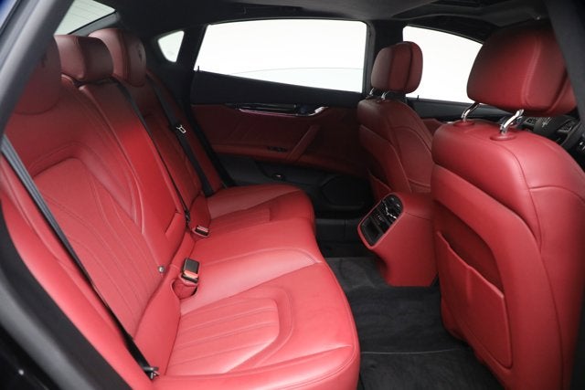 2022 Maserati Quattroporte Modena Q4