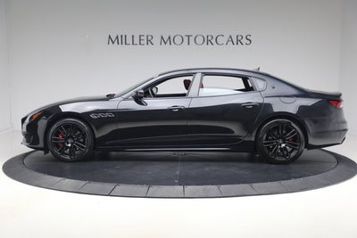 2022 Maserati Quattroporte Modena Q4